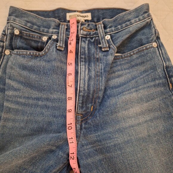 Beautiful high waisted Rivet & Thread Jeans - Picture 3 of 4